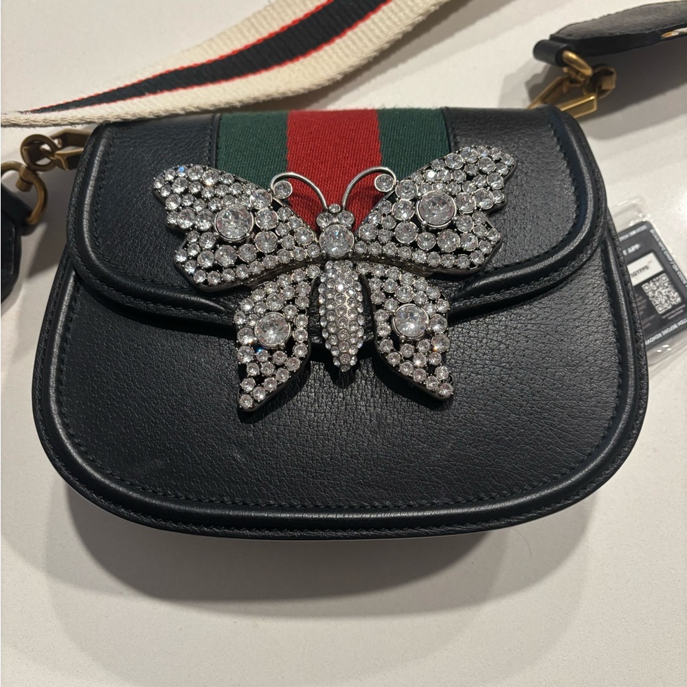 Gucci Linea Totem Black Leather Bag With Crystal Butterfly - Picture 3 of 15